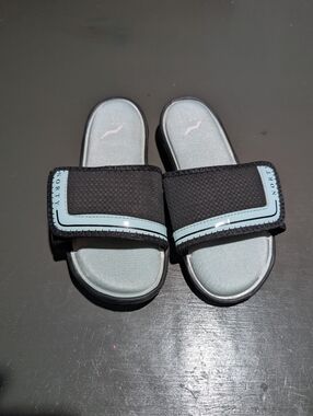 Norty Light Blue Comfort Light Blue Slides Women's Size 5 EUC